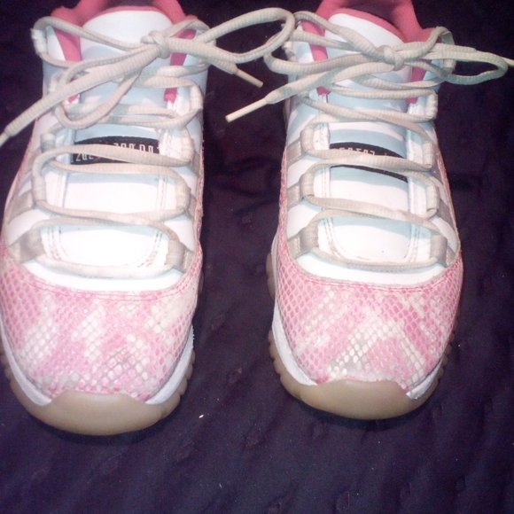 Jordan 11 "Pink Snakeskin" - Picture 4 of 5